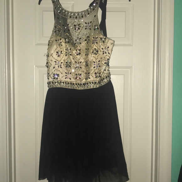 Crystal Doll Sz 11 Hoco Dress - Picture 2 of 5
